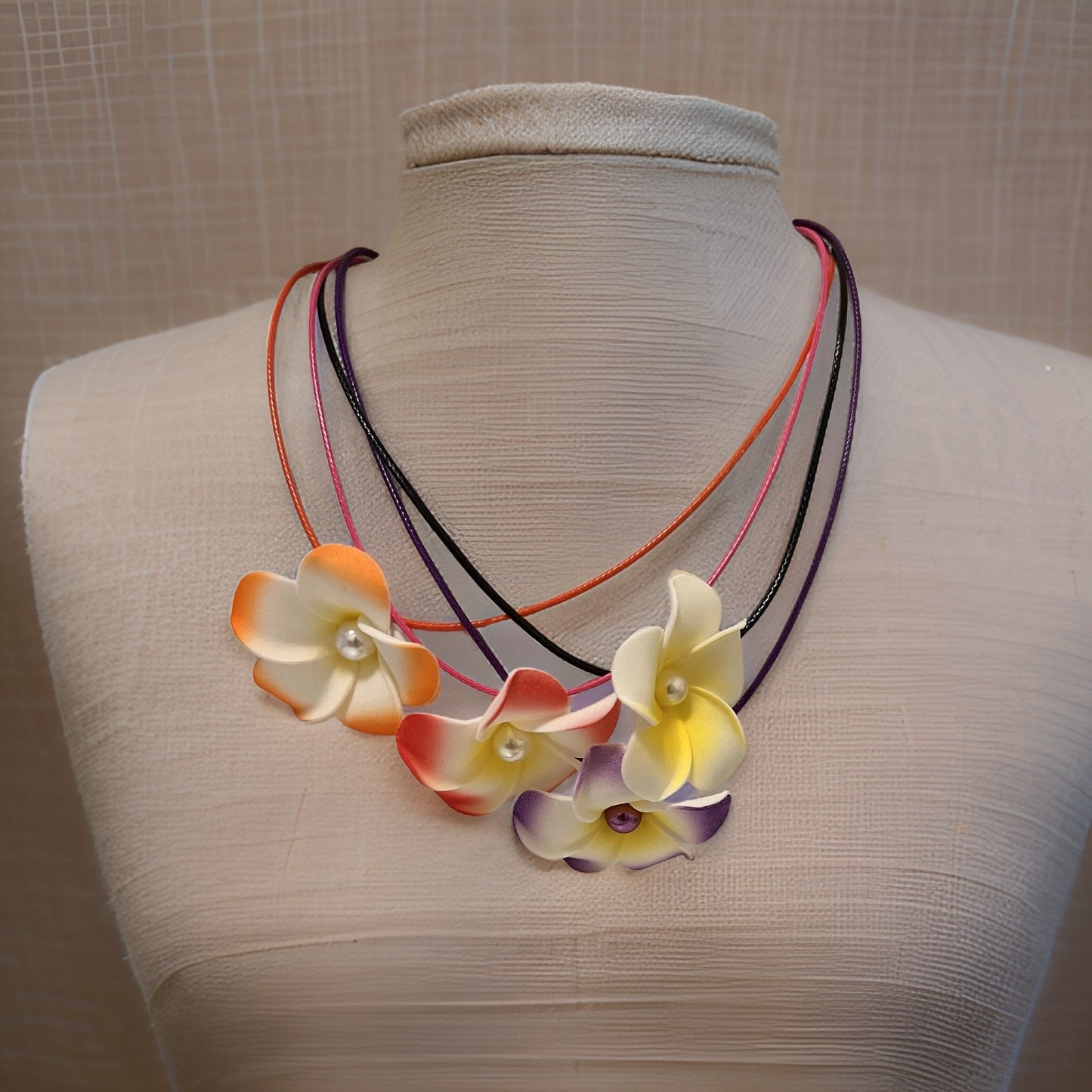 25 or 55 Pieces Wholesale Flower Necklace Set